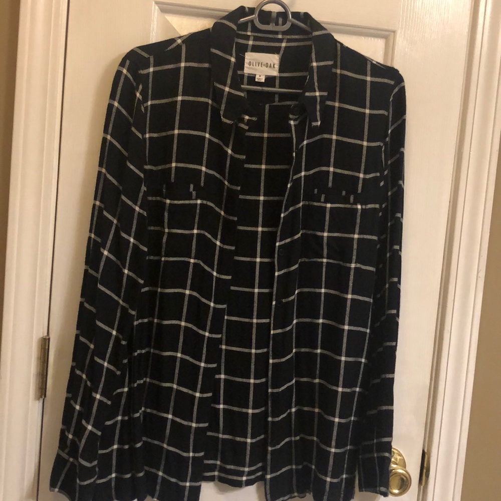 Black And white plaid shirt